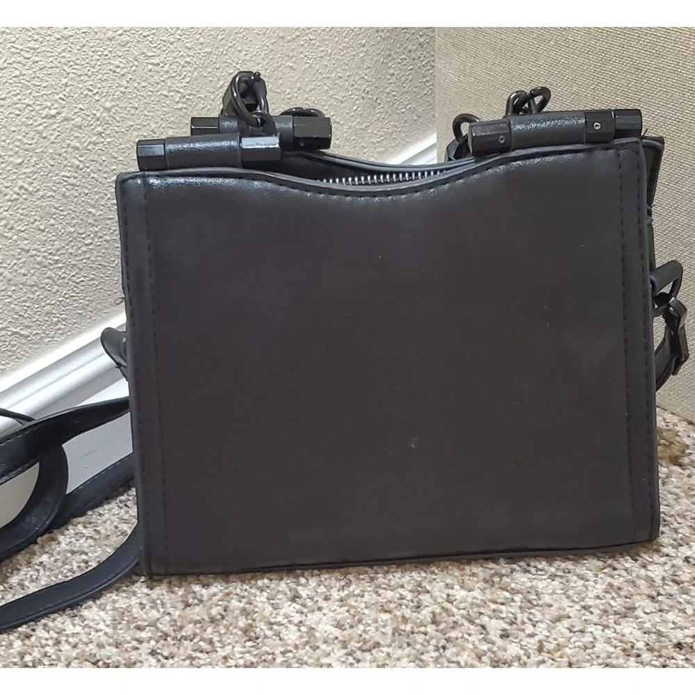 Badgley Mischka Black Crossbody Tote with Braided Handles & Logo - Picture 3 of 8
